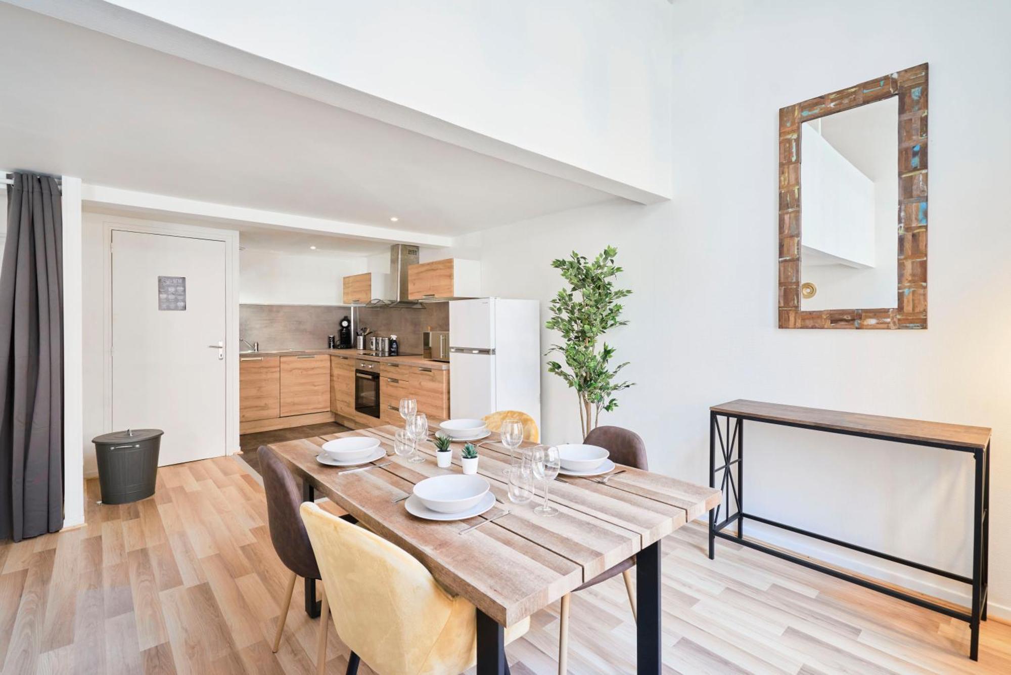 Locationstourcoing - Le Loft Apartment ภายนอก รูปภาพ